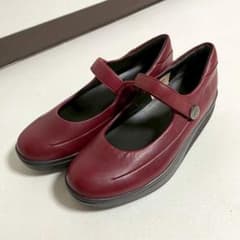 MBT（エムビーティー）　SIRIMA ワンストラップシューズ レザー ボルドー MBT（エムビーティー） SIRIMA ワンストラップシューズ レザー