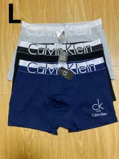 Calvin Klein ボクサーパンツ 3枚セット Lサイズ 人気　未使用のサムネイル