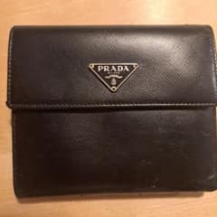 【美品】PRADA プラダ サフィアーノレザー二つ折り財布ブラックカード多収納のサムネイル