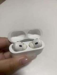 AirPodsPro本体のサムネイル