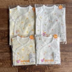 新品　赤ちゃんの城　コンビ肌着2枚 短肌着2枚のサムネイル