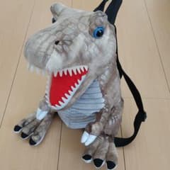 恐竜 リュックのサムネイル
