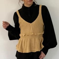 重ね着フリルニットキャミソールのサムネイル
