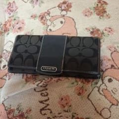 COACH シグネチャ長財布ブラックのサムネイル