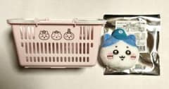 치이카와 마켓 5주년 기념 노벨티 오카오 배지 하치와레 세트