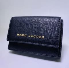 新品　マークジェイコブス　三つ折り財布　折り財布　財布　レザーのサムネイル