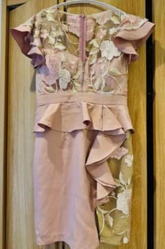 DAZZY store レースペプラム ドレス 明日花キララ着用のサムネイル