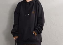 FRED PERRY フーディー パーカーのサムネイル