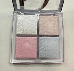 ららる様専用☆dior ☆ハイライト美品のサムネイル