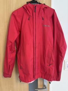 Patagonia レインジャケット ピンク Sサイズのサムネイル