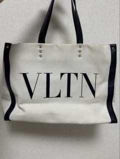 VALENTINO トートバッグ VLTNのサムネイル