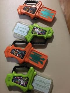 仮面ライダーエグゼイド ガシャットのサムネイル