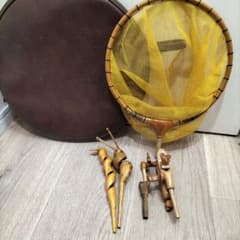 万力　大砲　(中型)　杜松　竿枕 タモ網　タモ専用レザーケース 万力 大砲 (中型) 杜松 竿枕 タモ網 タモ専用レザーケース - メルカリ