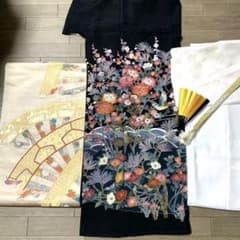 友禅 黒留袖 五つ紋 落款 鈴乃屋 6点セット - メルカリ