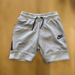 NIKE ハーフパンツ グレー XSのサムネイル