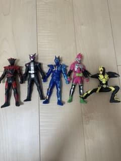 仮面ライダー フィギュア 5体セットのサムネイル
