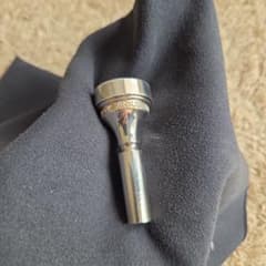 ラッパくん専用】デニスウィック フリューゲル マウスピース 4FL