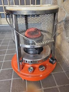 【専用】サンエム　石油ストーブ　キャンプに！のサムネイル