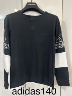 adidas Tシャツのサムネイル
