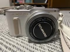 OLYMPUS E−PL8 E-PL8 WHITEのサムネイル