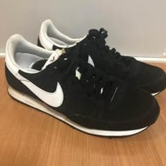 NIKE チャレンジャー スニーカー 復刻 スエード 黒 ブラックのサムネイル