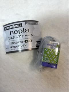 nepiaミニチュアチャームのサムネイル