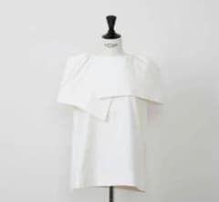 新品・タグ付け】HEVE♡Layer Cape BL vanilla - メルカリ