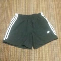 ショートパンツ　メンズ　adidasのサムネイル