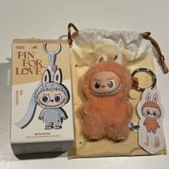 正規品 ラブブ イニシャル LABUBU PIN FOR LOVE Jのサムネイル