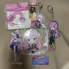 巡音ルカ アクリルキーホルダー マスコット まとめ売り - メルカリ