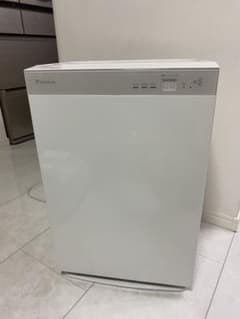 美品】ダイキン 加湿 空気清浄機 MCK70UJ-W 2018年製 ホワイト