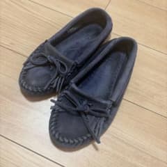 Minnetonka ミネトンカ ネイビーモカシン 409T サイズ6 - メルカリ