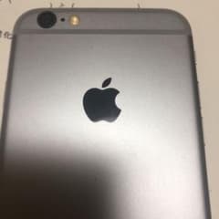 iPhone 6 Silver 16GB (ほぼジャンク品)のサムネイル