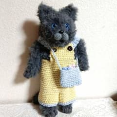 スマホポーチ　ミニバッグ　猫　ロシアンブルー　あみぐるみ スマホポーチ ミニバッグ 猫 ロシアンブルー あみぐるみ - メルカリ