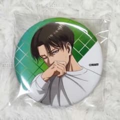 Attack Titan Maneki Neko Levi Can Badge (Lesson Outfit)