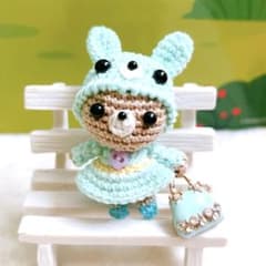 comet様 うざさ帽子くま あみぐるみのサムネイル
