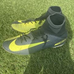 ナイキ マーキュリアル スーパーフライ V CR7のサムネイル