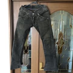 リーバイスレッド　写真参考、値下げ交渉あり！レア度高めのサムネイル