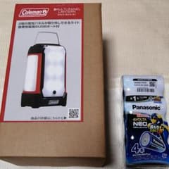 コールマンColeman400ルーメン 2マルチパネル ランタン 新品電池4本付のサムネイル