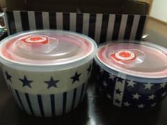ふた付き食器のサムネイル