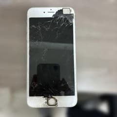 iPhone 6Plus 本体 画面割れジャンク - メルカリ