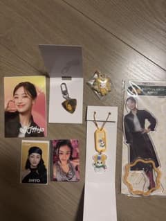 TWICE ジヒョ ジブリー アクスタ キーホルダー トレカ ピック 一番くじ