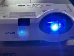 EPSON EB-435W プロジェクター H449D ランプ339時間 EPSON EB-435W 超短焦点プロジェクター ランプ339時間 動作確認済