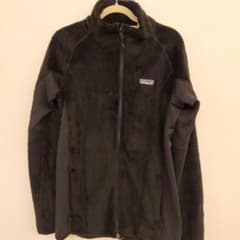 土日発送！Patagonia R2ジャケット　ウィメンズSのサムネイル
