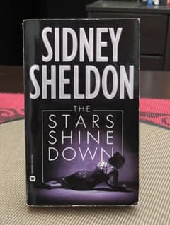 The Stars Shine Down Sidney Sheldon 洋書のサムネイル