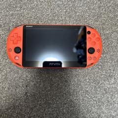オレンジ色 PS Vita 本体のサムネイル