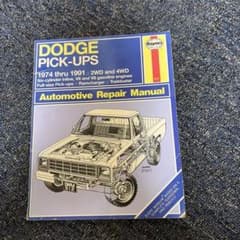 Haynes ダッジ ピックアップ 整備マニュアル 1974-1991のサムネイル