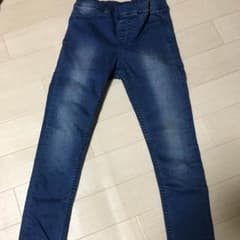 ジーンズ 110㎝のサムネイル