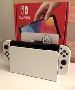 Nintendo Switch 有機ELモデル ホワイト 本体のサムネイル