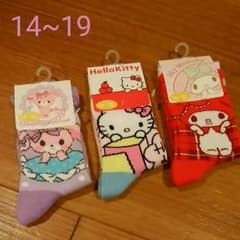 サンリオ 靴下３足　14~19㎝のサムネイル